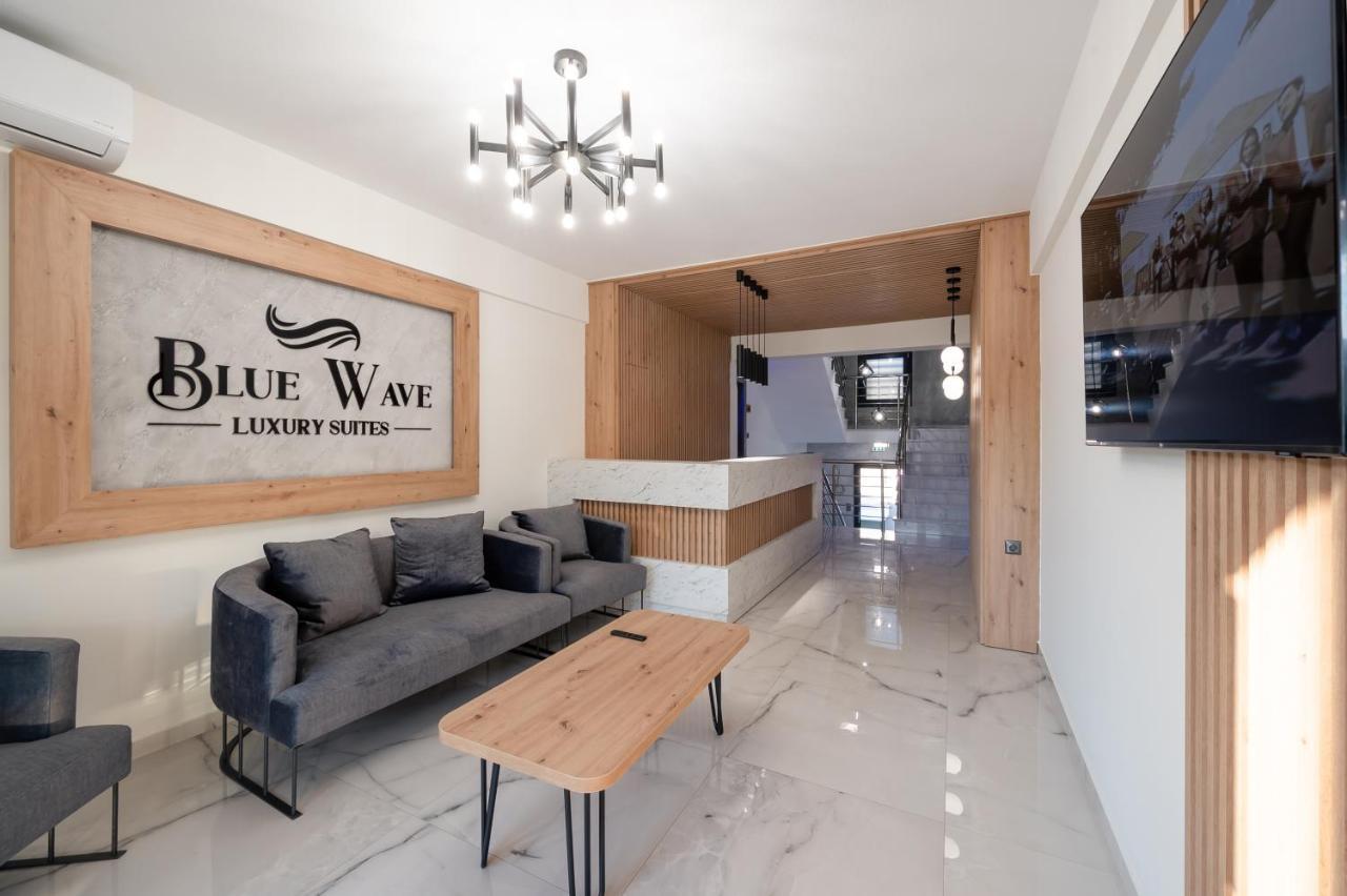 Blue Wave Luxury Suites Nea Iraklitsa Экстерьер фото