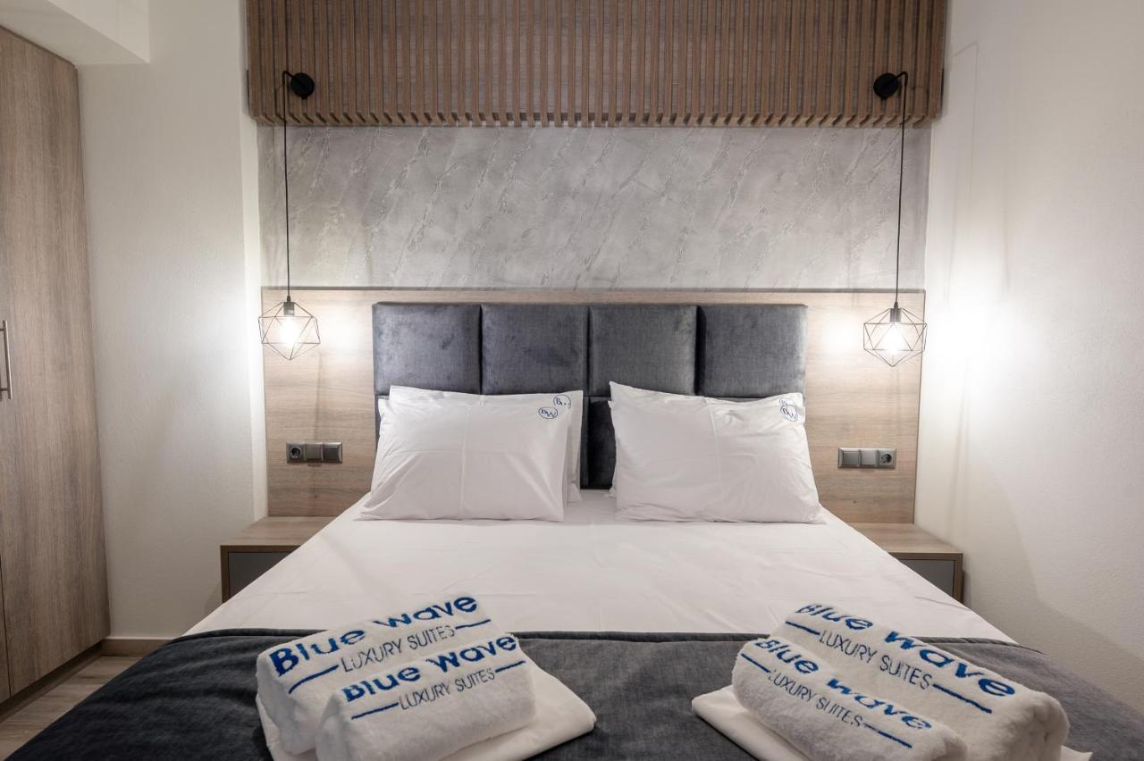 Blue Wave Luxury Suites Nea Iraklitsa Экстерьер фото