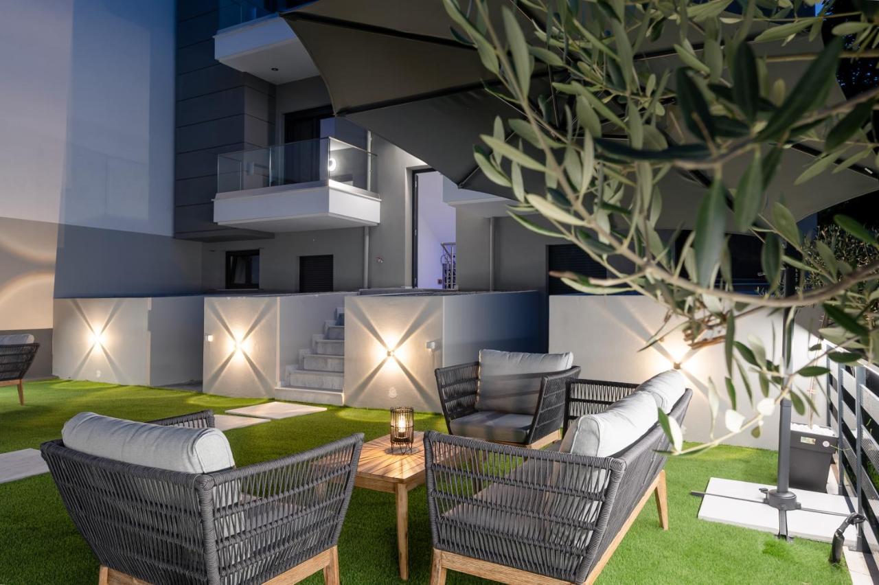Blue Wave Luxury Suites Nea Iraklitsa Экстерьер фото